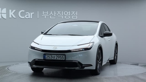 2024 TOYOTA Prius