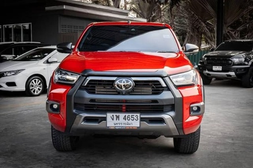 2022 TOYOTA Hilux
