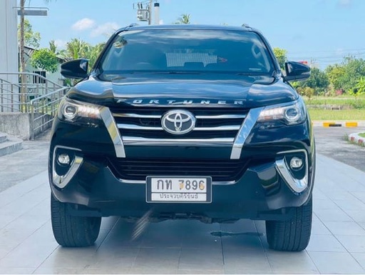 2020 TOYOTA Fortuner