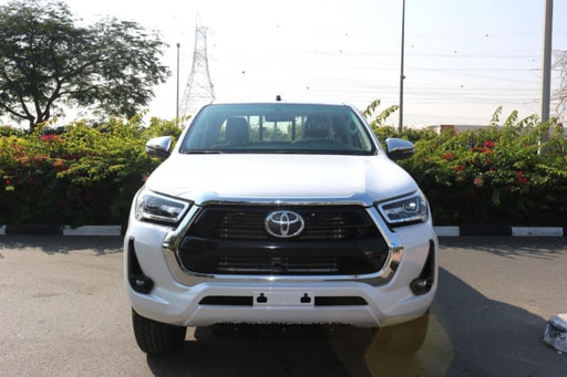 2025 TOYOTA Hilux