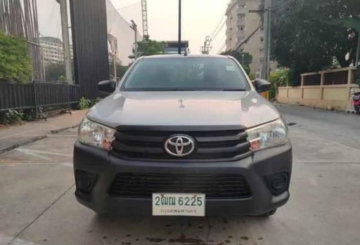 2018 TOYOTA Fortuner