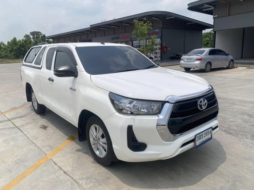 2021 TOYOTA Hilux
