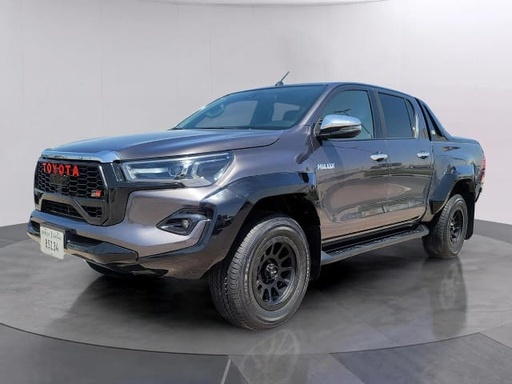 2019 TOYOTA Hilux