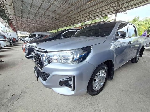 2020 TOYOTA Hilux