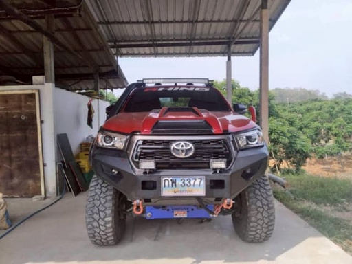 2018 TOYOTA Hilux