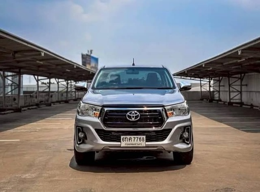 2017 TOYOTA Hilux