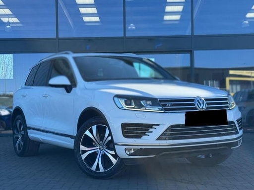 2016 VOLKSWAGEN Touareg