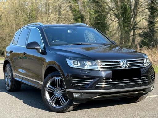 2016 VOLKSWAGEN Touareg