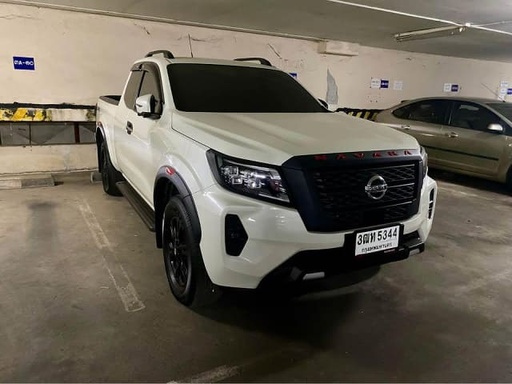2021 NISSAN Navara