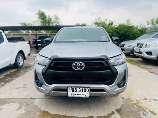 2020 TOYOTA Hilux