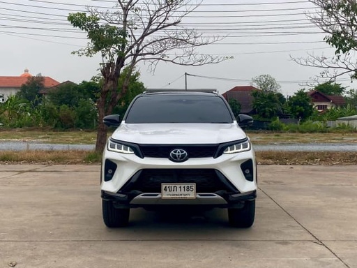 2023 TOYOTA Fortuner
