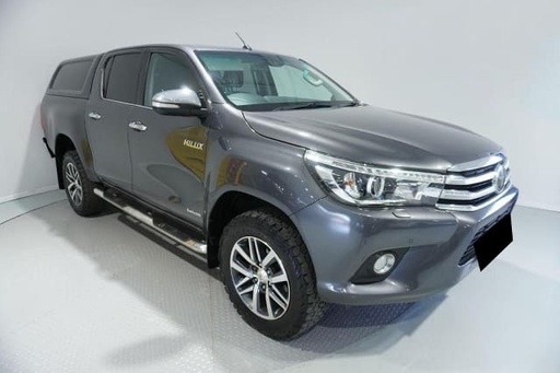 2016 TOYOTA Hilux
