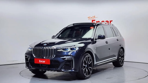 2022 BMW X7