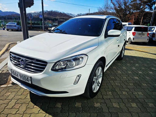 2017 VOLVO XC60