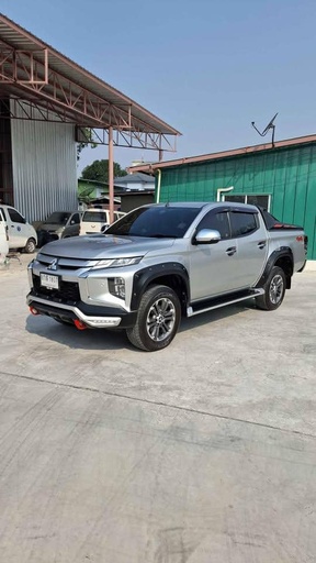 2019 MITSUBISHI Triton