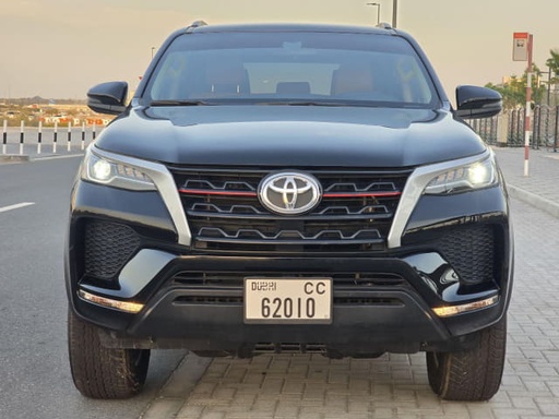 2024 TOYOTA Fortuner