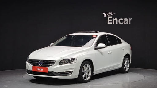 2018 VOLVO S60