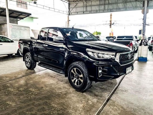 2019 TOYOTA Hilux