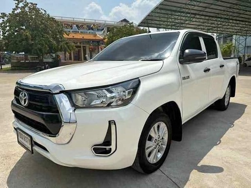 2022 TOYOTA Hilux