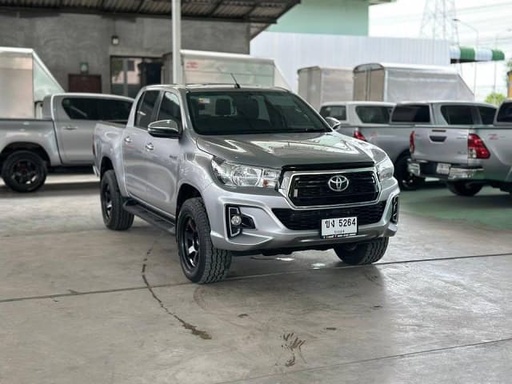 2018 TOYOTA Hilux