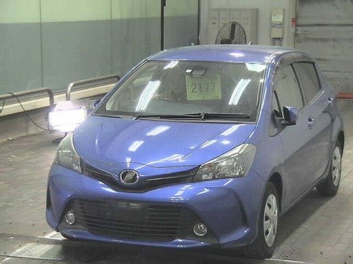 2016 TOYOTA Vitz