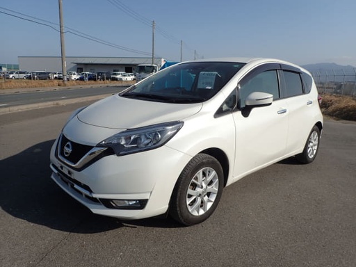 2017 NISSAN Note