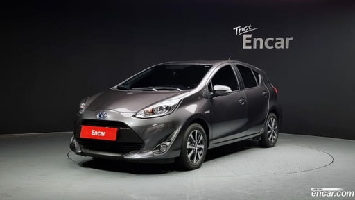 2019 TOYOTA Prius