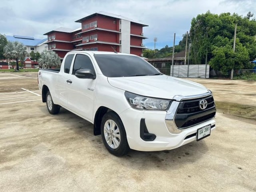 2022 TOYOTA Hilux