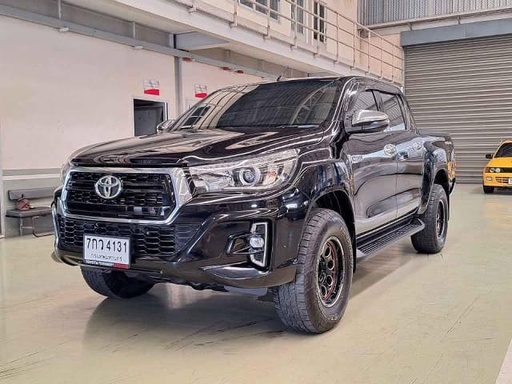 2018 TOYOTA Hilux