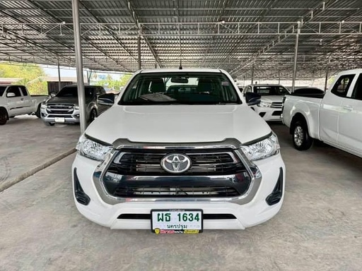 2022 TOYOTA Hilux