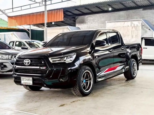 2021 TOYOTA Hilux