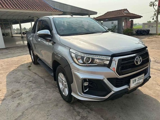 2018 TOYOTA Hilux