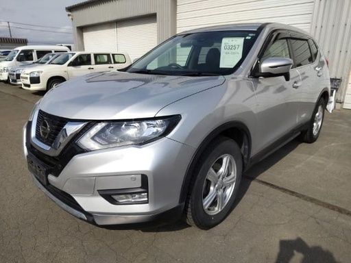 2020 NISSAN X-Trail