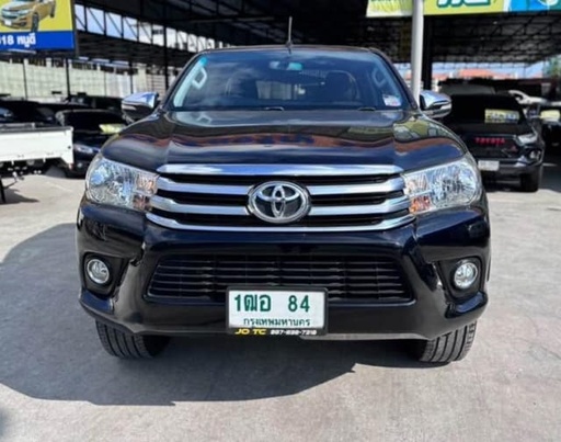 2017 TOYOTA Hilux