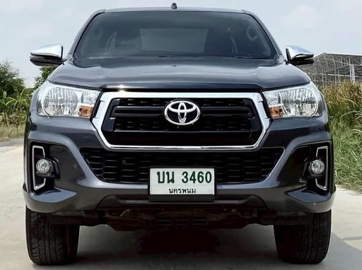 2019 TOYOTA Hilux