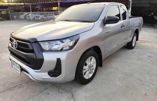 2020 TOYOTA Hilux