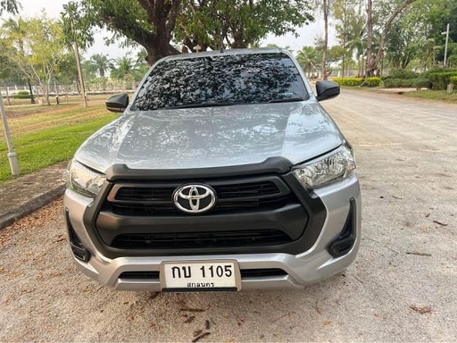 2020 TOYOTA Hilux