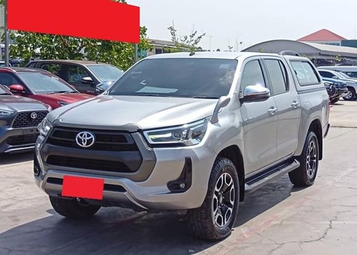 2020 TOYOTA Hilux