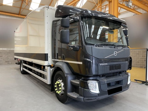 2016 VOLVO FL