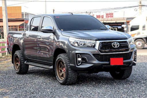 2018 TOYOTA Hilux