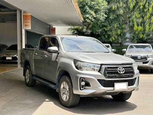 2018 TOYOTA Hilux