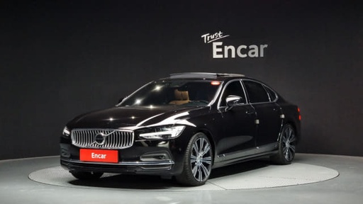 2024 VOLVO S90