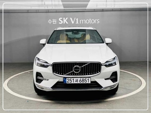 2023 VOLVO XC60