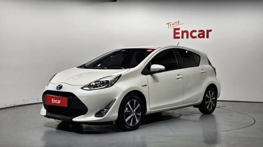 2019 TOYOTA Prius