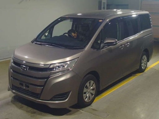 2020 TOYOTA Noah