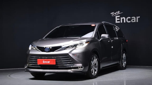 2024 TOYOTA Sienna