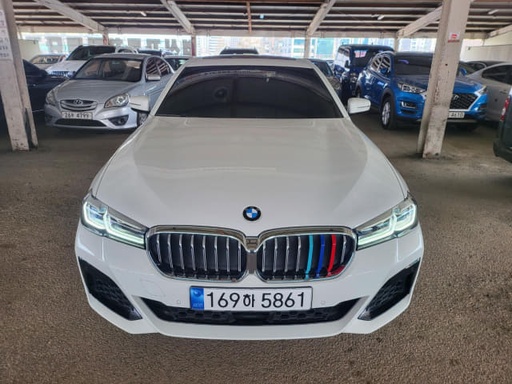 2022 BMW 5 Series