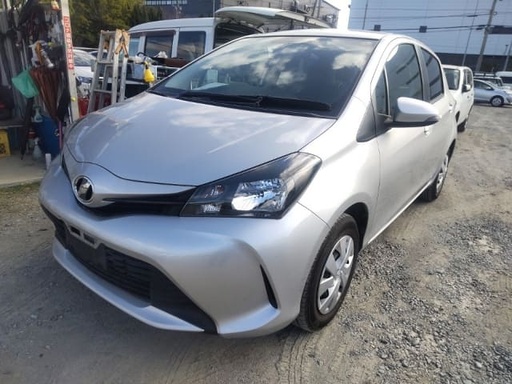 2017 TOYOTA Vitz