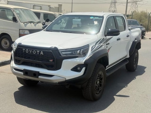 2024 TOYOTA Hilux, 