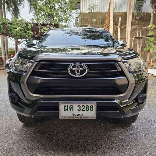 2021 TOYOTA Hilux